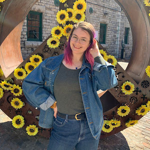 Meet your Posher, Annick